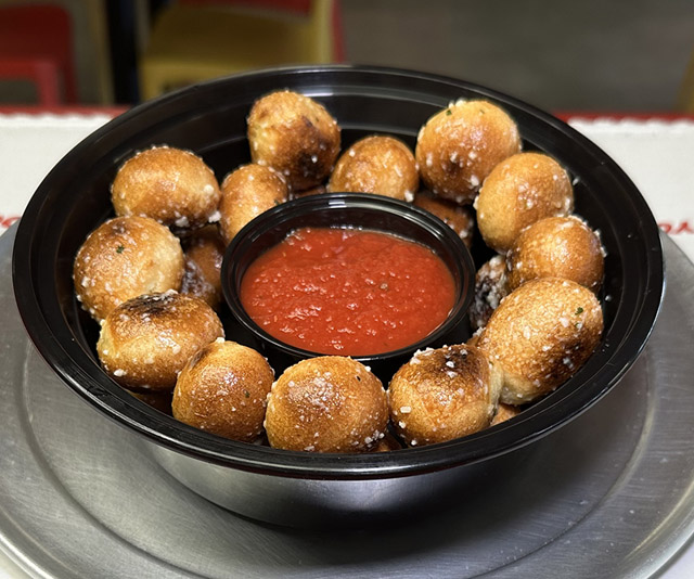 Mama's Garlic Puffs